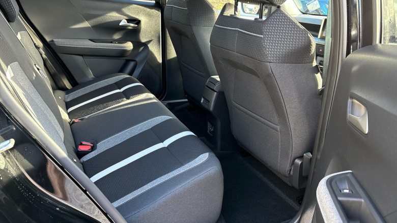 Vauxhall Frontera 83kW GS 44kWh 5dr Auto Electric Estate